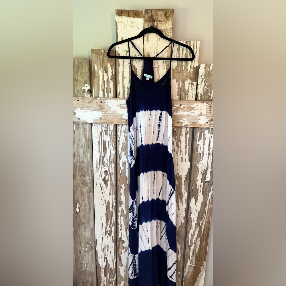 She + Sky Blue & White Tie Dye Maxi  Dress size small - Picture 3 of 5